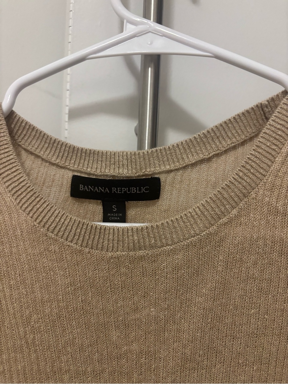 Banana Republic Neutral Ribbed Sleeveless Knit Tank - Beige - Picture 4 of 4